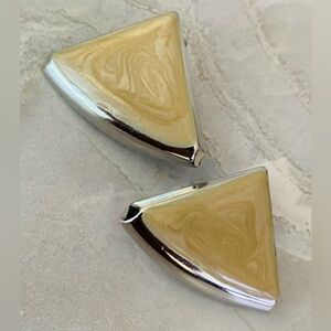 Silver and Cream Enamel 80’s Triangle Clip on Earrings